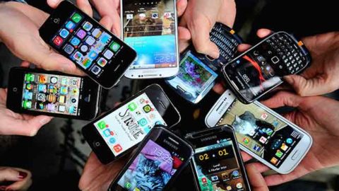 Telefoni in classe: quali regole volete?